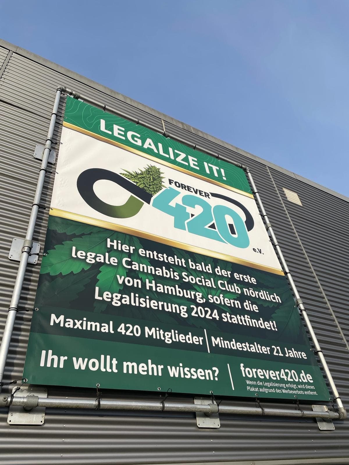 FOREVER 420 — Bild 1